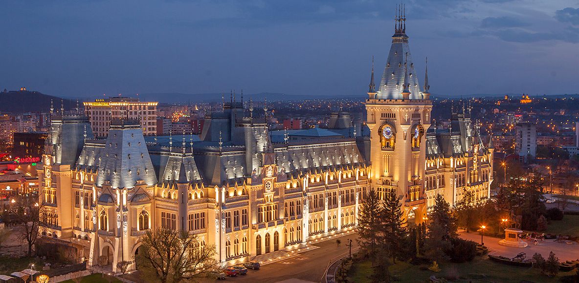 Vibrații puternice înregistrate la Palatul Culturii (FOTO)