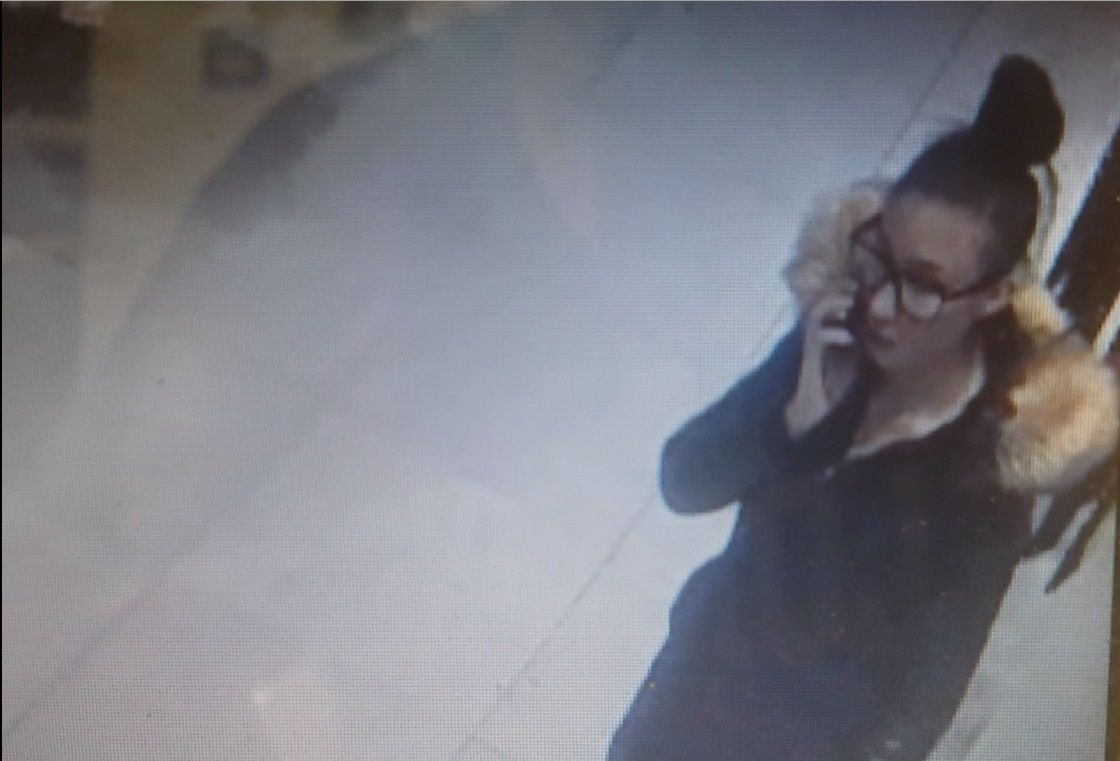 FOTO: Anchetatorii apelează la populaţie pentru a găsi o suspectă de furt