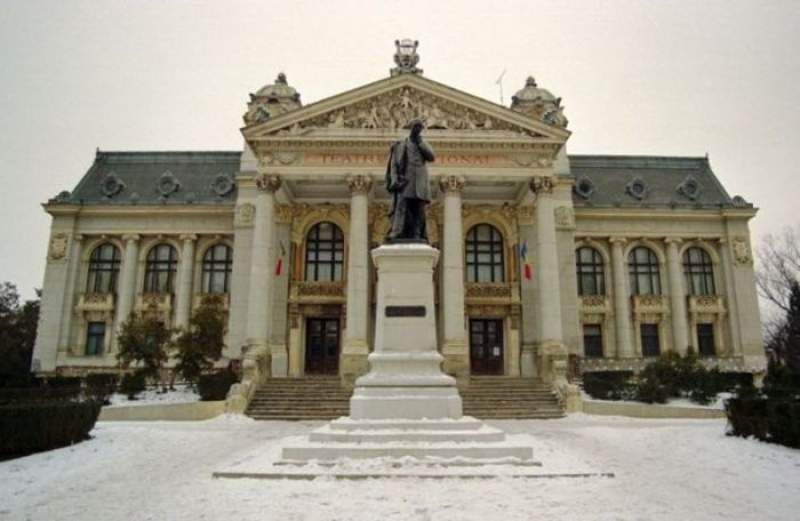 Spectacol dedicat „Zilei Culturii Naționale“ și poetului Mihai Eminescu, la Teatrul Național