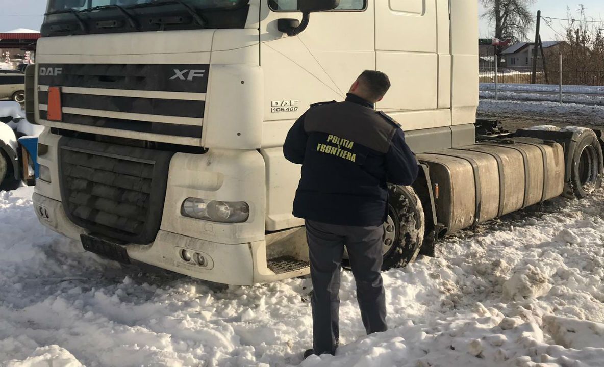 Camion căutat de spanioli, găsit la frontieră