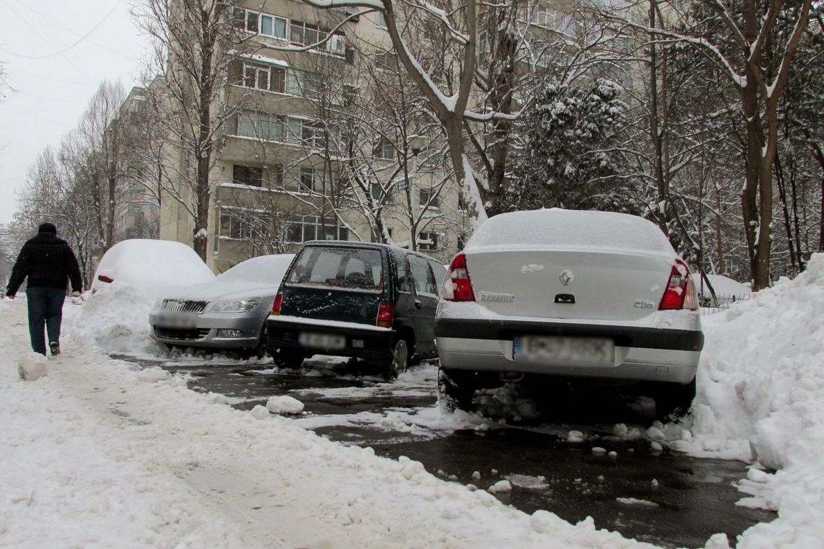 Locuri de parcare, scoase la licitație în Iași