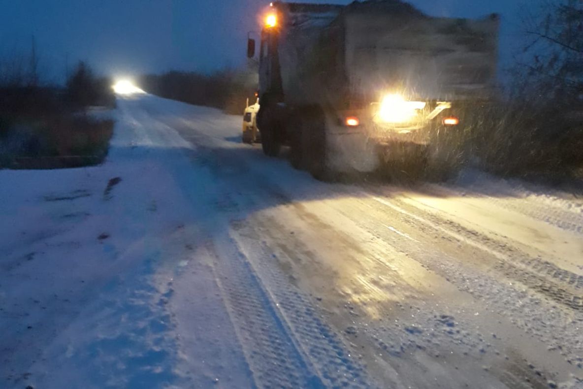 Curse anulate pe Aeroportul Iaşi, din pricina zăpezii