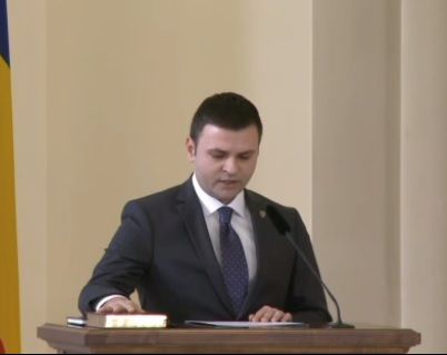 Baloane și inimioare la Starea Civilă, de Valentine’s Day (GALERIE FOTO)