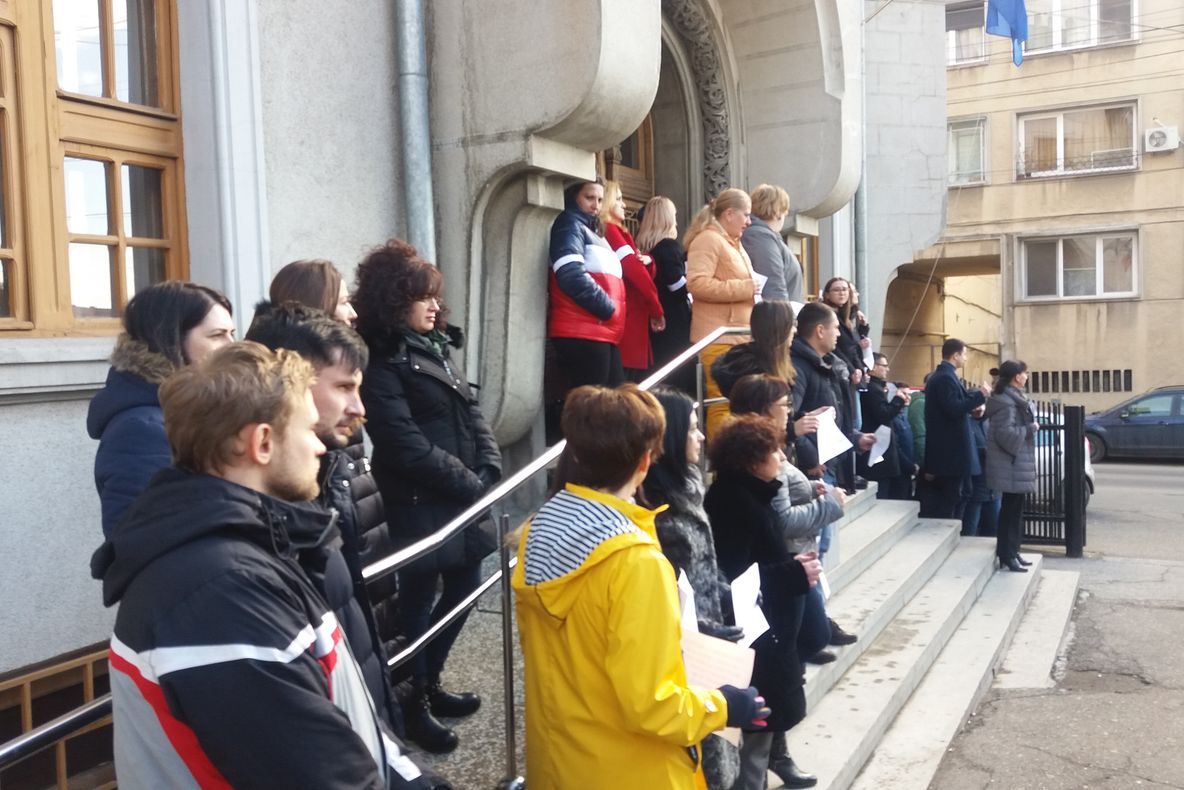 Tot mai mulți magistrați PROTESTEAZĂ: sistemul judiciar, afectat grav!