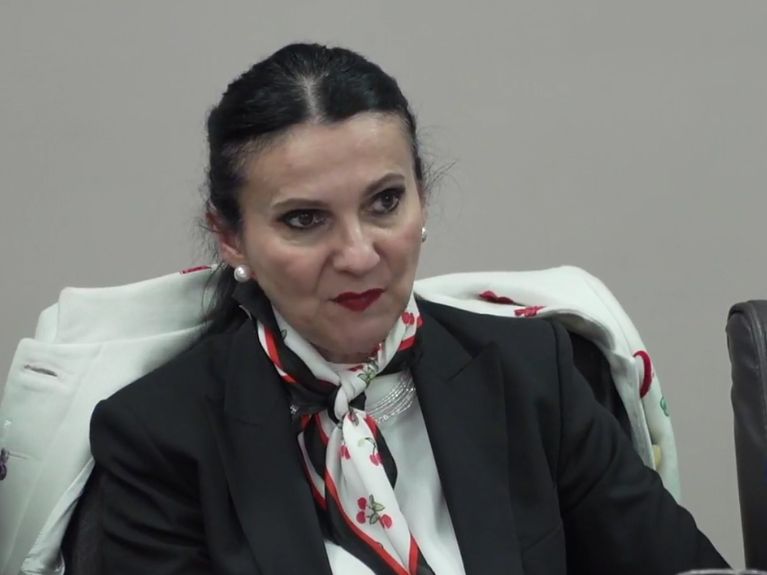 Ministrul Sănătății a asistat la o operație cu un robot performant la Spitalul de Neurochirurgie