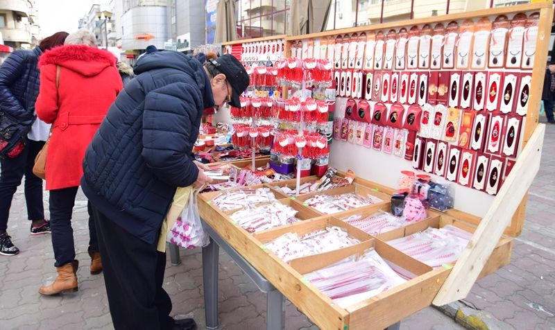 Vrei să cumperi mărțișoare? Iată unde le găsești