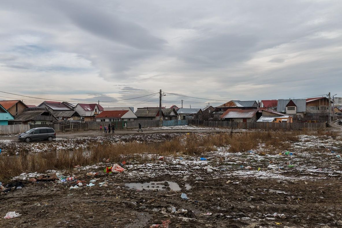 Încă o strigare pentru centrul multifuncțional din Cicoarei