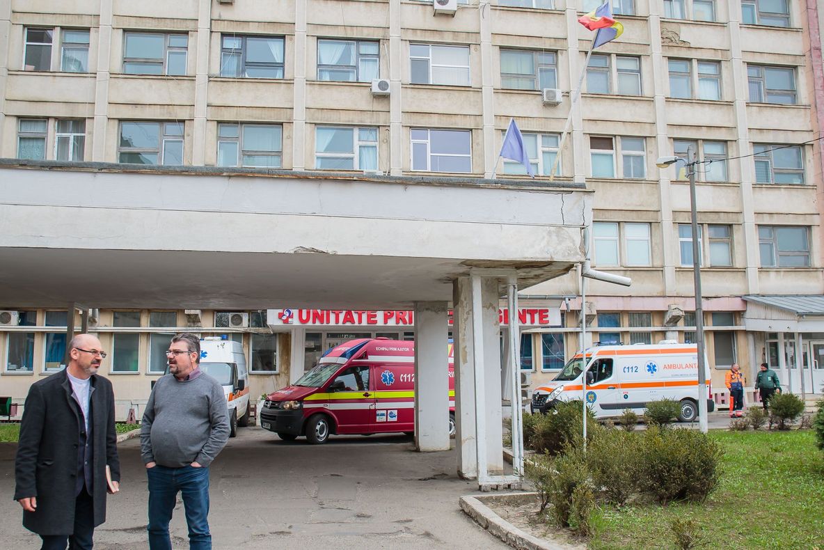 Probleme la Spitalul „Sf. Maria“. Managerul, acuzat de lipsă de interes