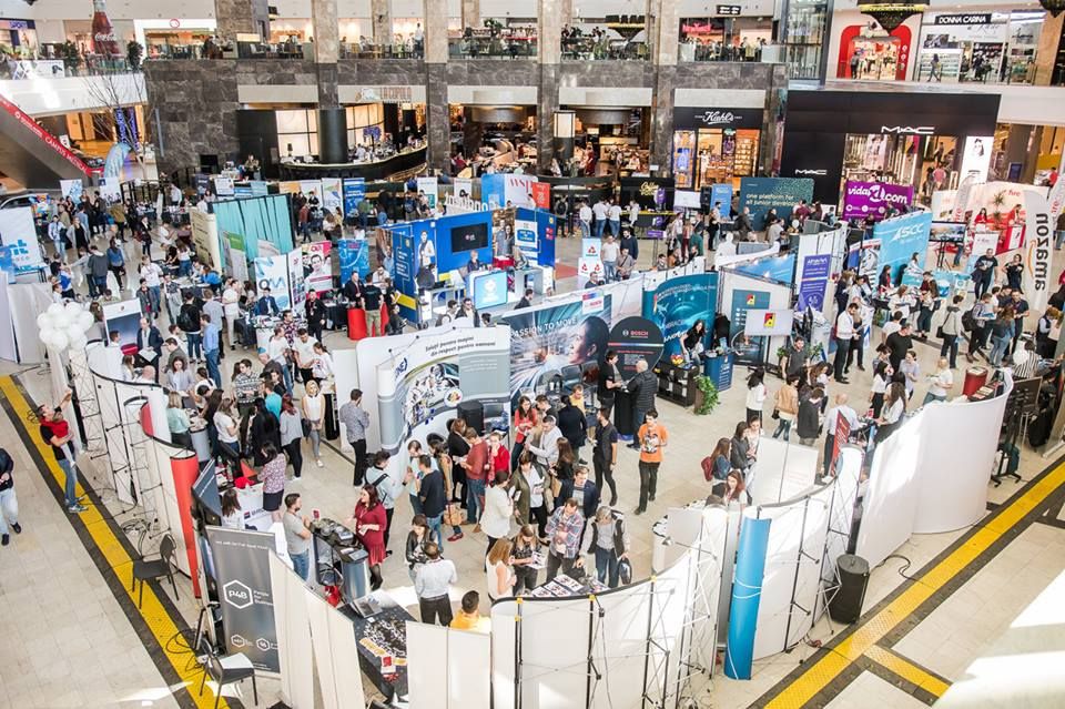 Târg de cariere, la Iași