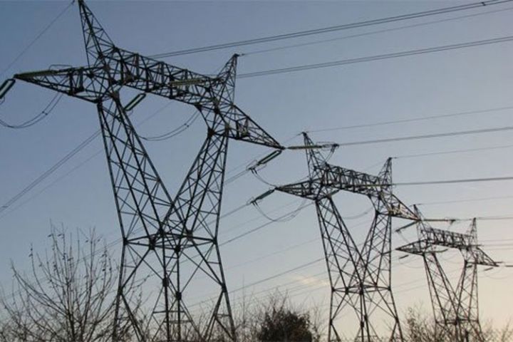 Stâlpi de iluminat și sistem de telegestiune pe șoseaua Arcu