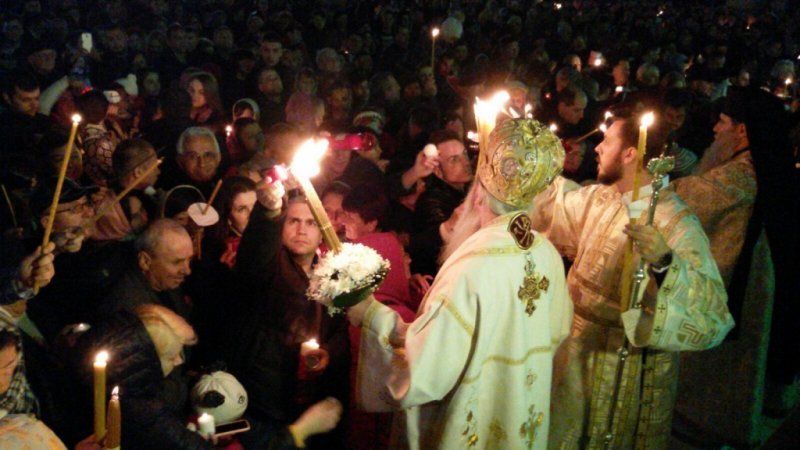 Mii de credincioși sunt așteptați de Înviere la bisericile din Iași