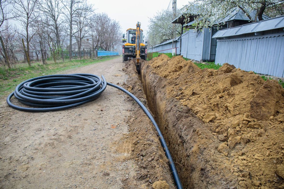 Apa curentă și canalizare pentru locuitorii din Movileni