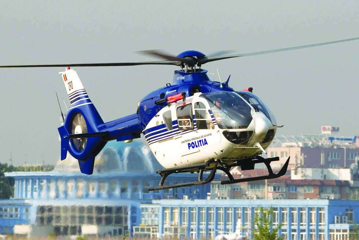 Traficul rutier, supravegheat cu elicopterul la Iaşi