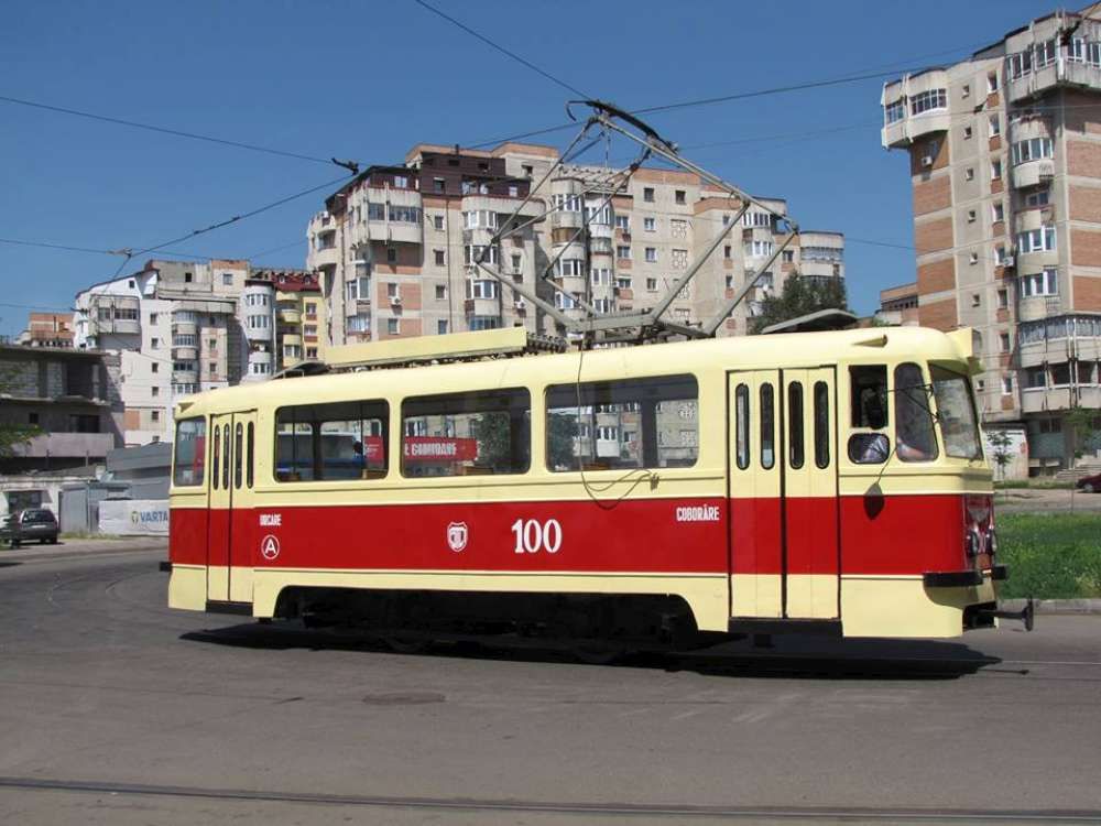 Plimbare cu Tramvaiul Comunismului