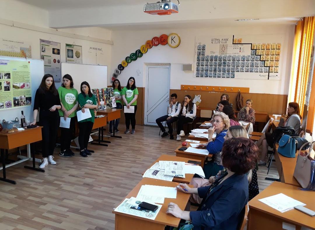 Soluţii pentru problemele de mediu, descoperite de elevi ieşeni