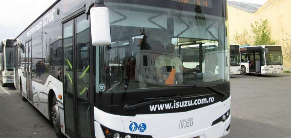 Trasee de autobuze, deviate pentru efectuarea unor lucrări pe carosabil