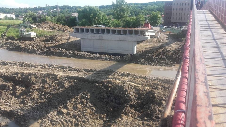 Lucrările de la podul din Cicoarei ar trebui să fie gata până la finele acestui an - FOTO