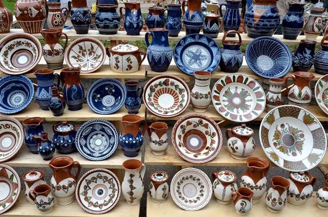 O nouă ediție a Târgului naţional de ceramică „CUCUTENI 5000