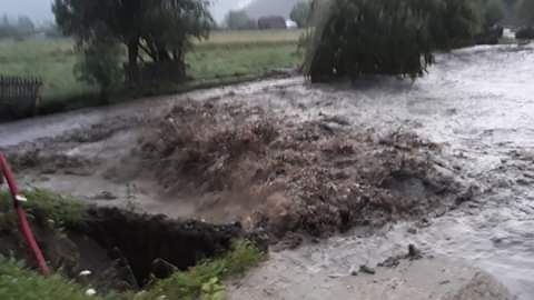 Avertizare cod roșu de inundații în Iași