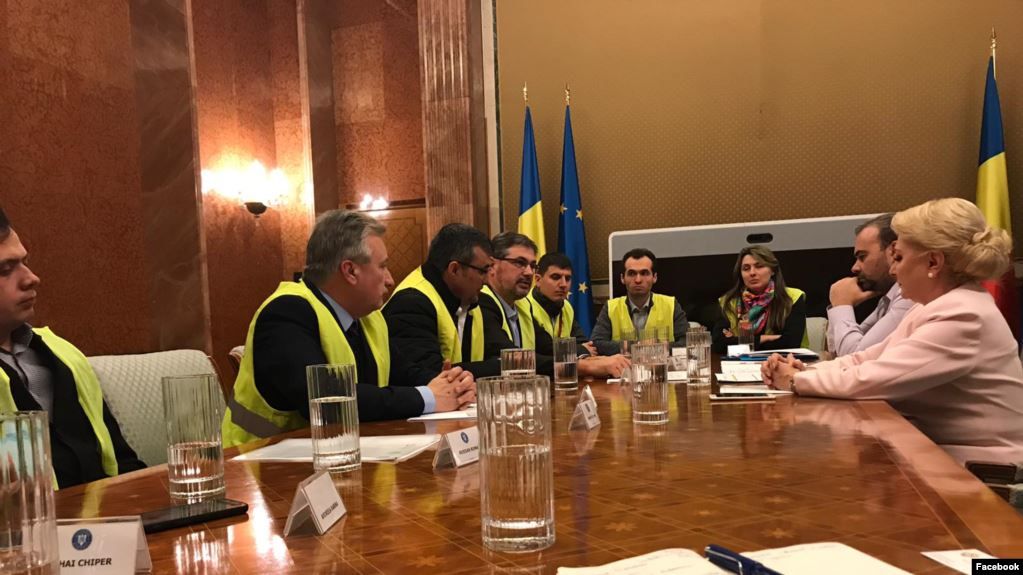 Reprezentanții asociaţiilor care militează pentru Autostrada A8 vor să se vadă cu Viorica Dăncilă, la Iași