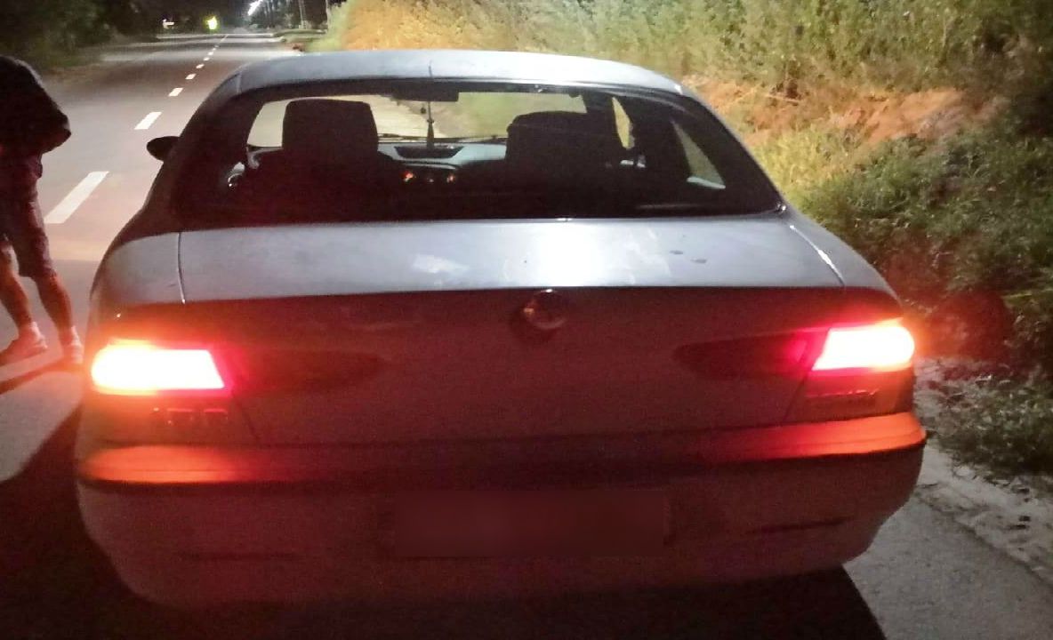 FOTO: Ieşean în toată firea, găsit băut în trafic