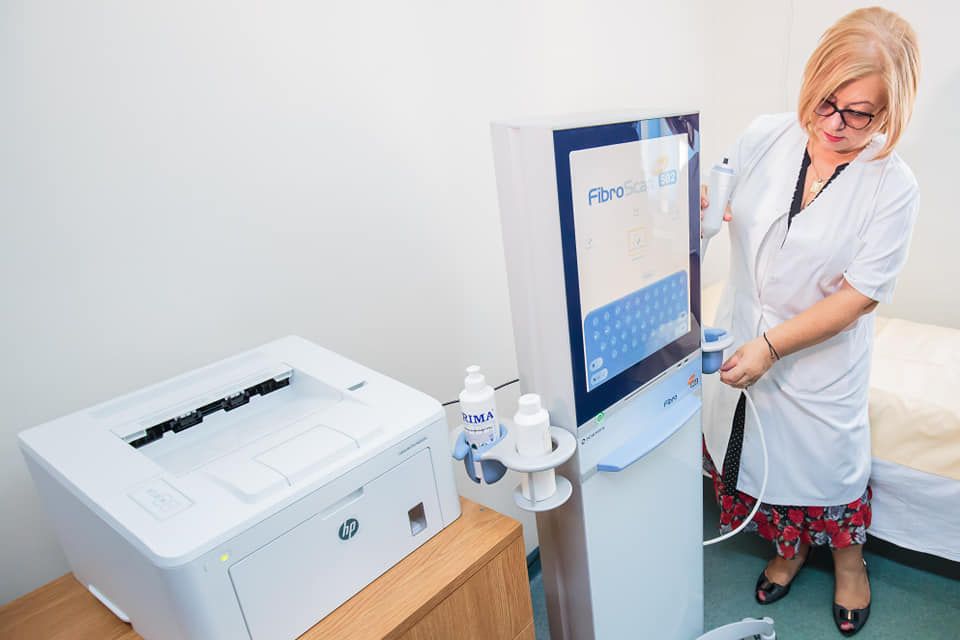 Aparat performant, care depistează hepatita în doar 10 minute, la Spitalul „Sf. Parascheva“