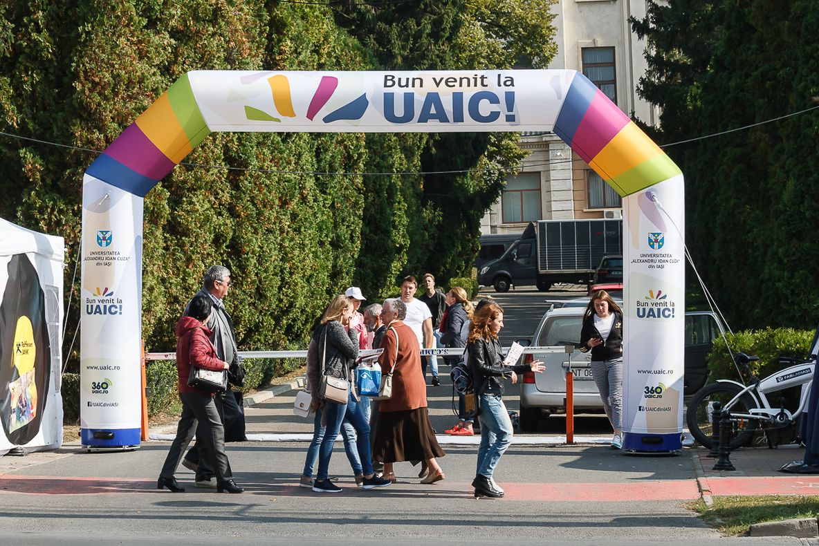 Eveniment de informare pentru studenții de anul I de la Universitatea  „Al. I. Cuza“
