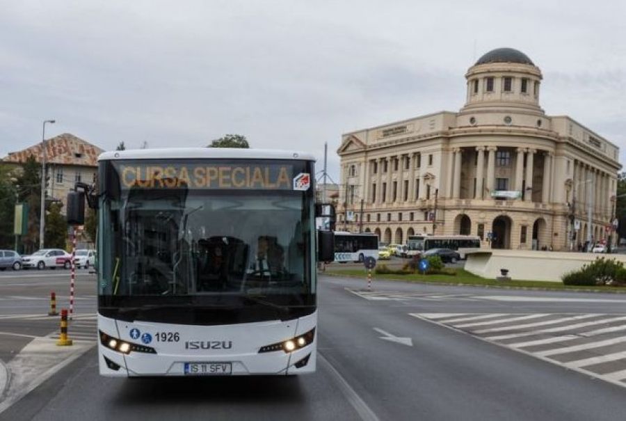 Curse speciale pentru elevi, începând de luni