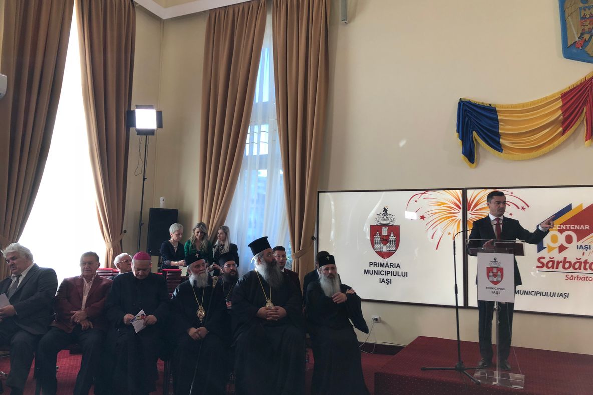 „Seara Valorilor", la Palatul Roznovanu