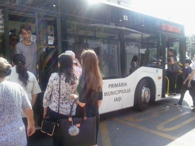Facilități la plata biletelor și abonamentelor CTP Iași pentru elevi