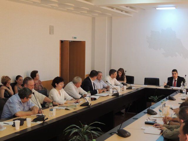 Situația învățământului ieșean va fi dezbătută la Casa Pătrată