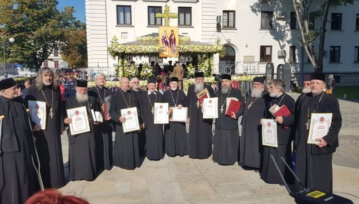 Preoții care au înfruntat comunismul, premiați de Înaltpreasfințitul Teofan