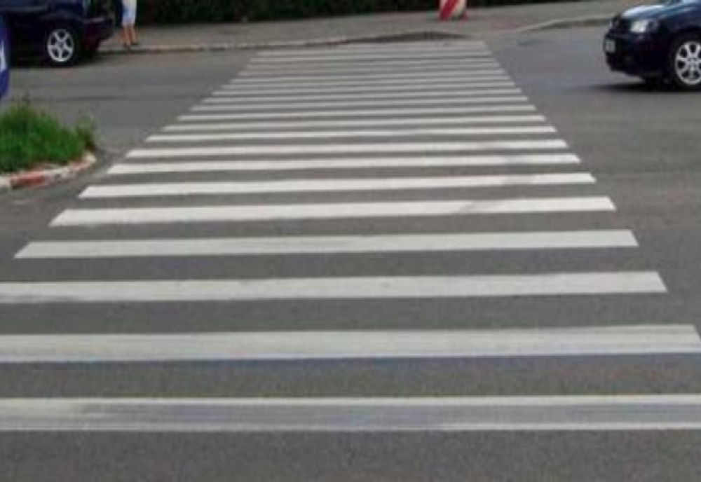 Razie pe drumurile din Iaşi: şi pietonii au avut de suferit