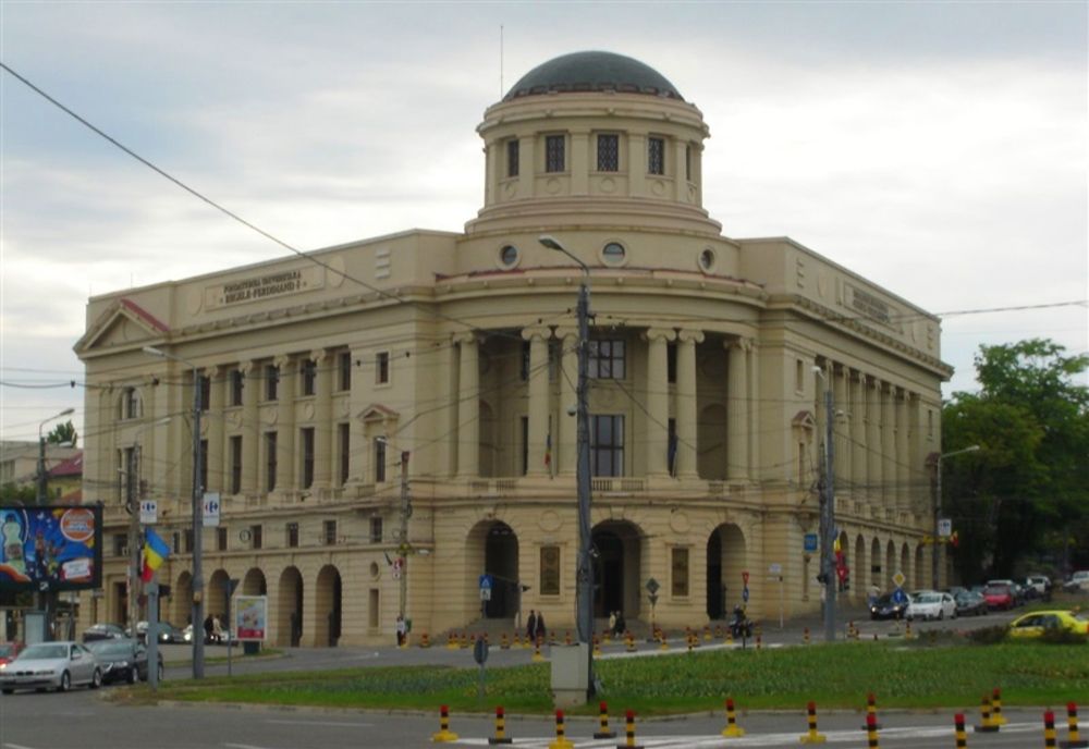 Ai permis la bibliotecă, mergi gratuit cu transportul public