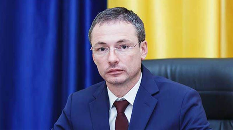 Viceprimarul Gabriel Harabagiu s-a dat în stambă. L-a făcut pe un consilier local „agarici“ și „pămpălău“