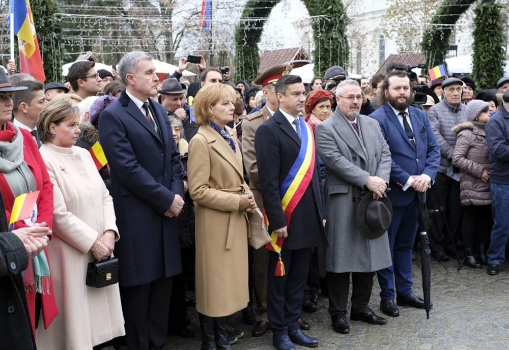 Dezvelirea statuii Regelui Ferdinand I, pe pietonalul Ștefan cel Mare și Sfânt