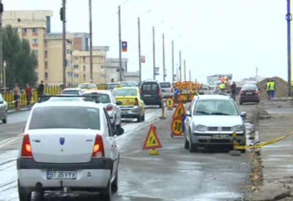 Va fi haos în traficul din Iași! Primăria vrea să reabiliteze două pasarele intens circulate