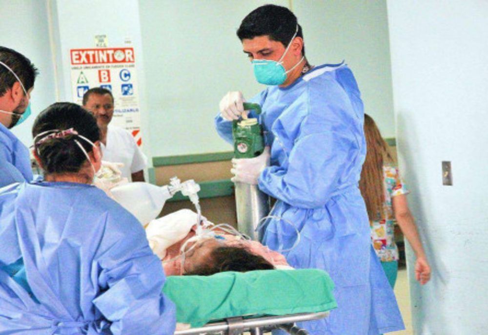 Primele două cazuri de gripă AH1N1 la Iaşi. Ce ne sfătuiesc medicii