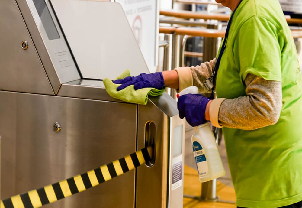 Pregătiri pentru a înlătura orice risc de infecție cu coronavirus la Aeroportul Iași