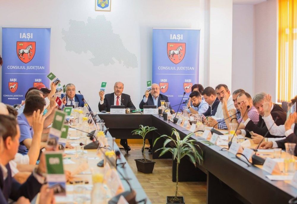 Bugetul județului Iași, votat cu scandal