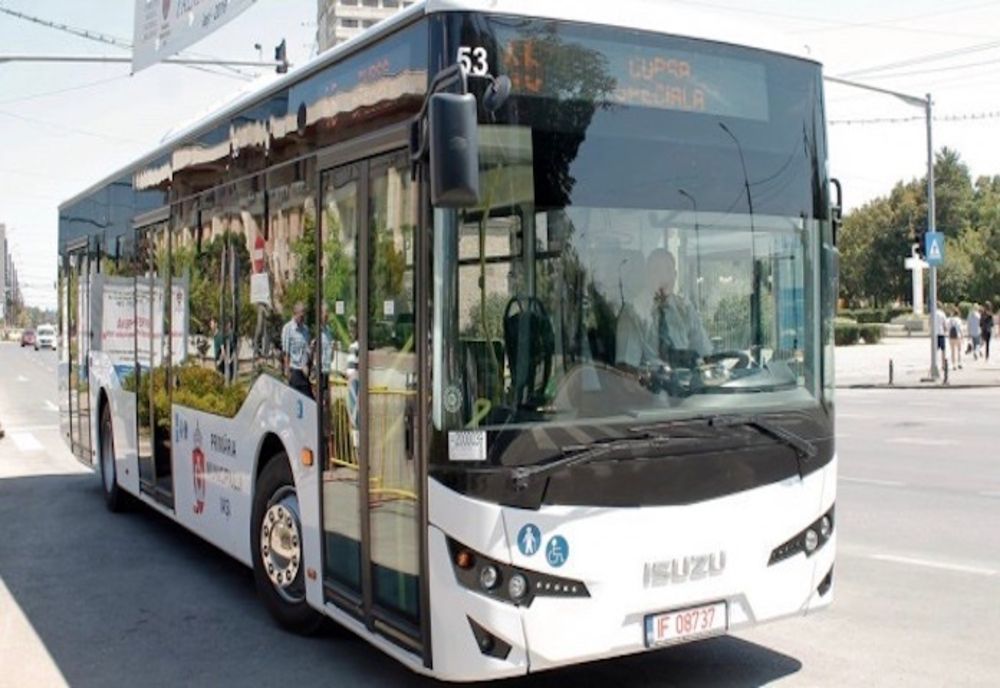 Circulația cu transportul public în Iași, permis și altor categorii de persoane