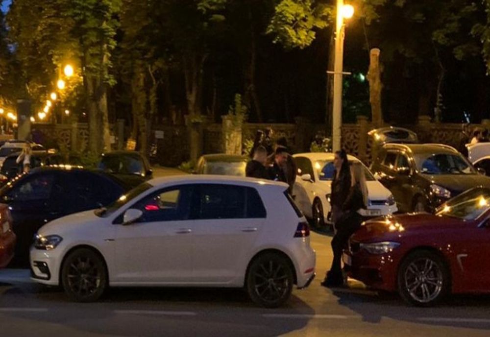 Parcul Copou, luat cu asalt în prima seară a stării de alertă - FOTO