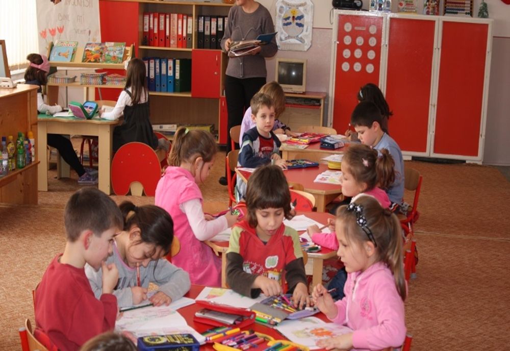 Un angajat al unei grădiniţe din Iaşi, infectat cu COVID-19!