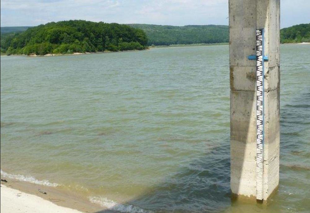 Tragedie la Hârlău! Trei fetiţe s-au înecat în barajul de la Pârcovaci