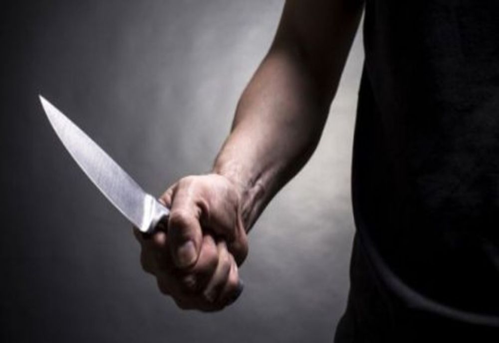 Tânără din Iași, la un pas să fie decapitată de fostul iubit! VIDEO