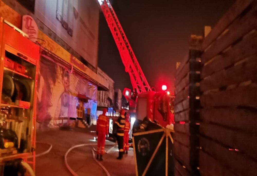 Incendiul la o fabrica din Iași 