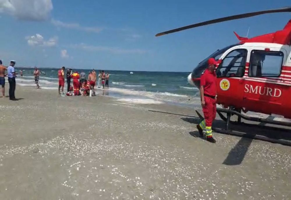 Alertă la Costinești. Bărbat înecat, scos din valurile mării