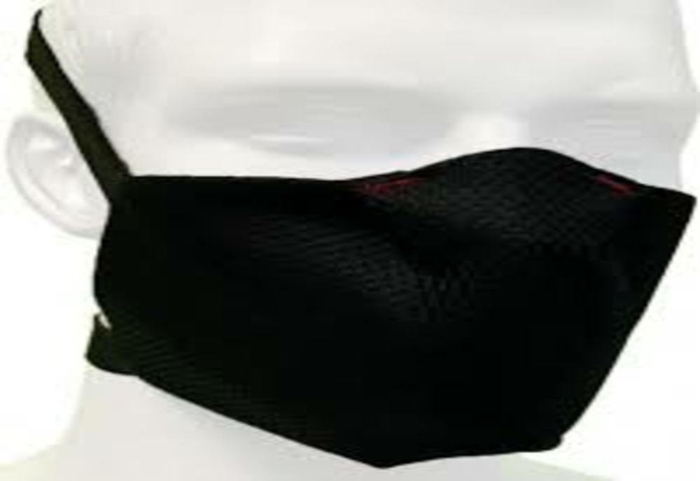 Furt cu mască de protecție