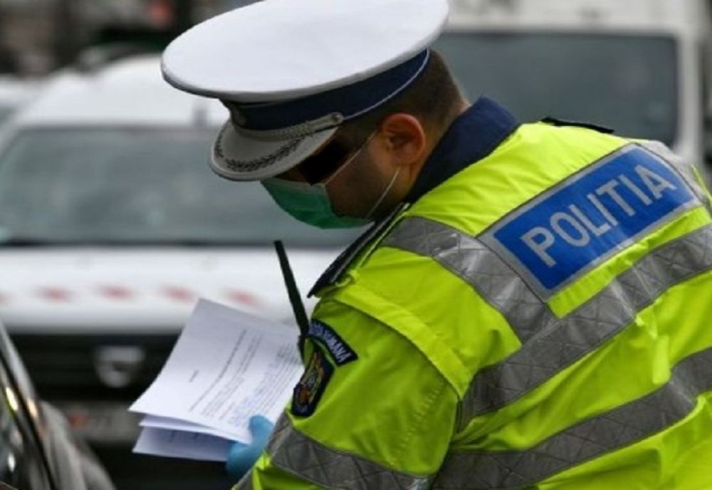 Depistat la volanul unui autoturism radiat din circulație