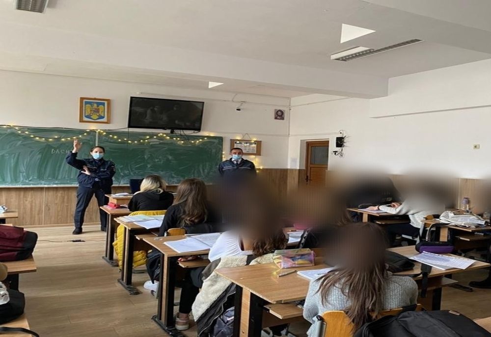 Lansarea proiectului preventiv „Fii puternic, nu violent” la Iași